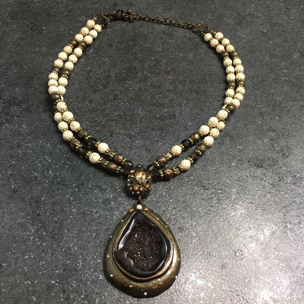Chico’s necklace with crystal like pendant